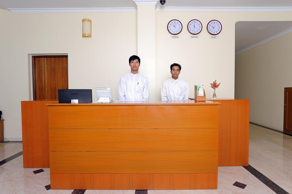 Apex Hotel Naypyidaw Zewnętrze zdjęcie