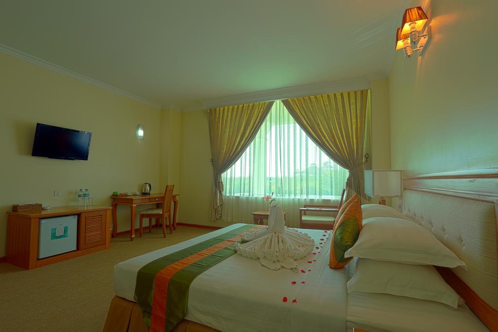 Apex Hotel Naypyidaw Zewnętrze zdjęcie