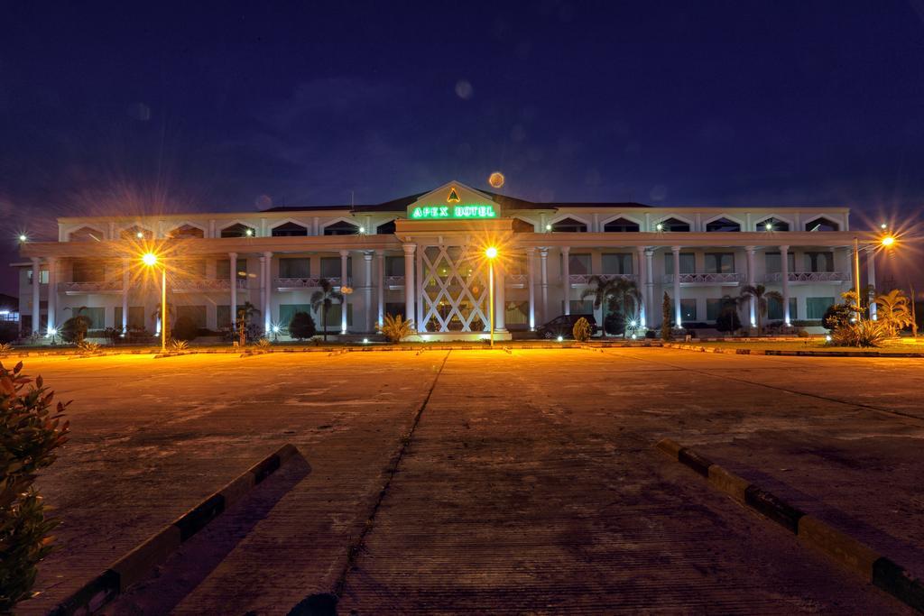 Apex Hotel Naypyidaw Zewnętrze zdjęcie