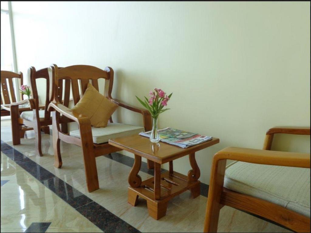 Apex Hotel Naypyidaw Zewnętrze zdjęcie
