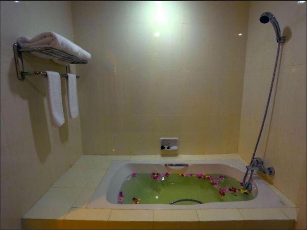 Apex Hotel Naypyidaw Zewnętrze zdjęcie