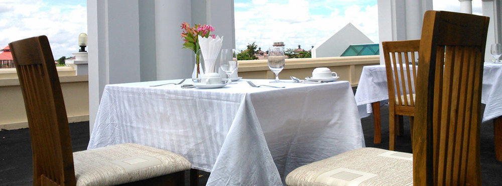 Apex Hotel Naypyidaw Zewnętrze zdjęcie
